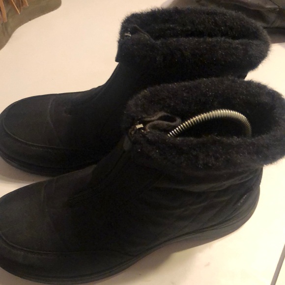 Woman’s  fall loft L.LBean Y2k zip up insulated Tek 2.5 fur slip on black boots - Picture 3 of 10